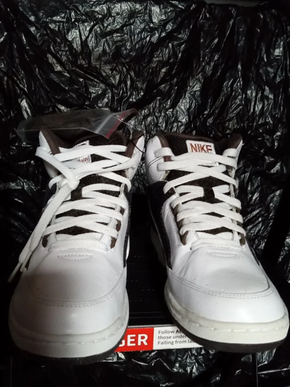 NWT Nike Air Python White Baroque Brown Mens 7 w/Box (READ)